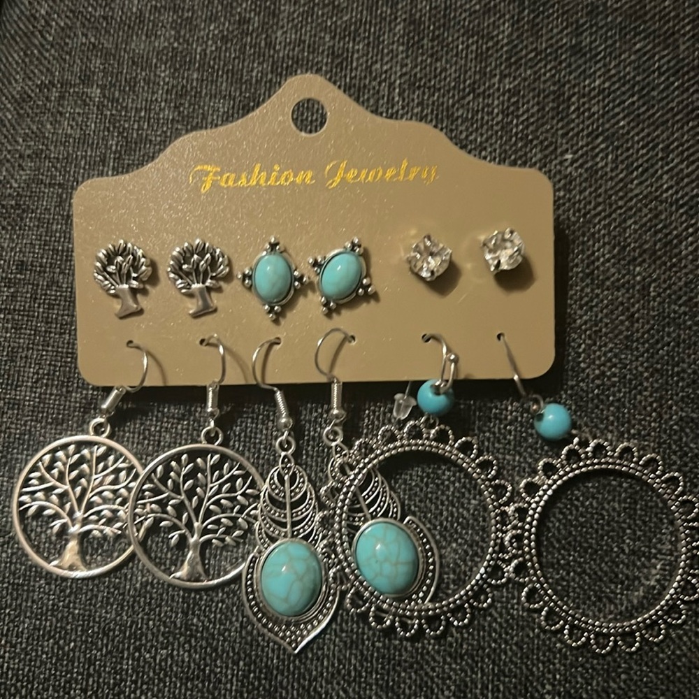 New boutique 6pack of boho style earrings